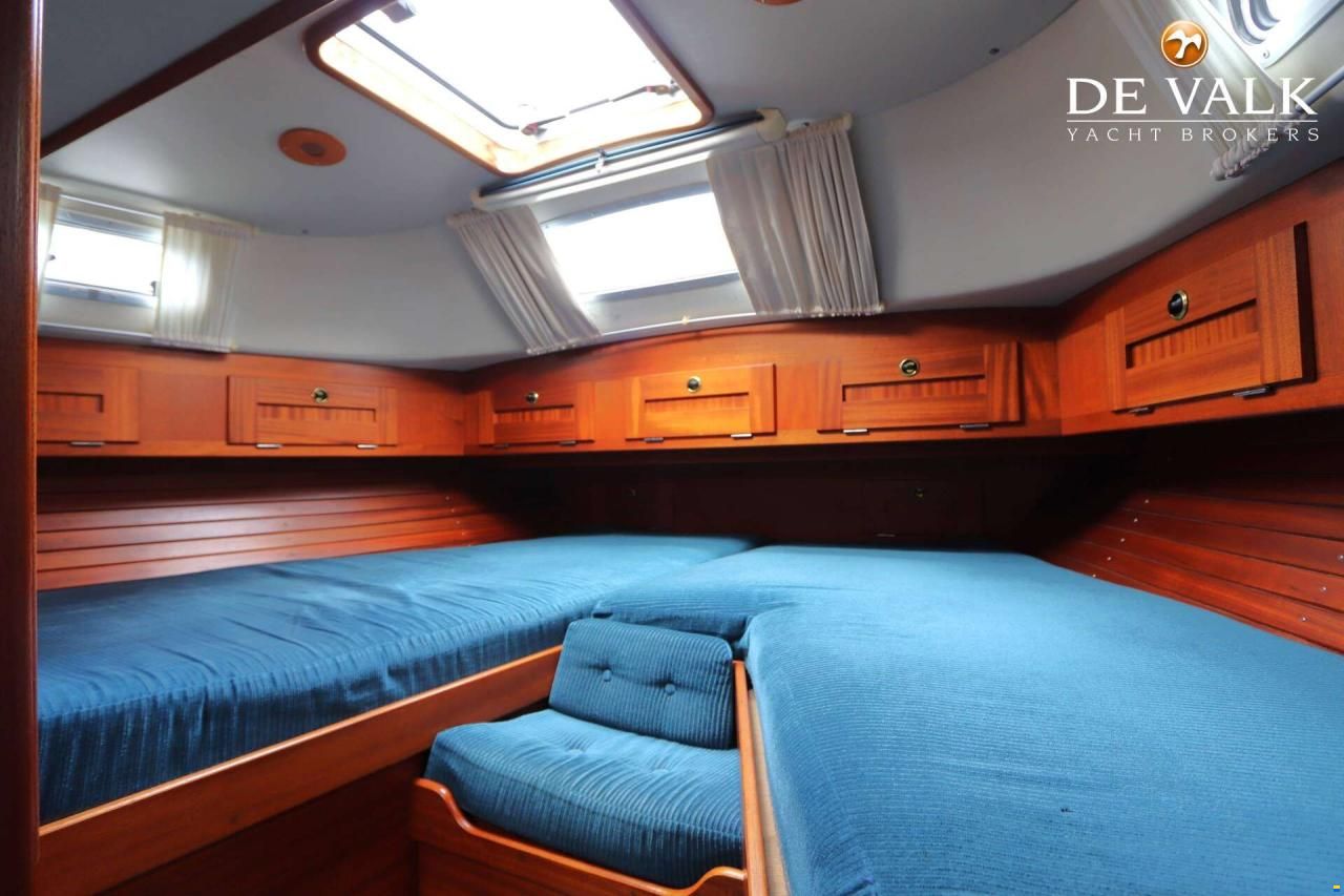 Hallberg-Rassy 39