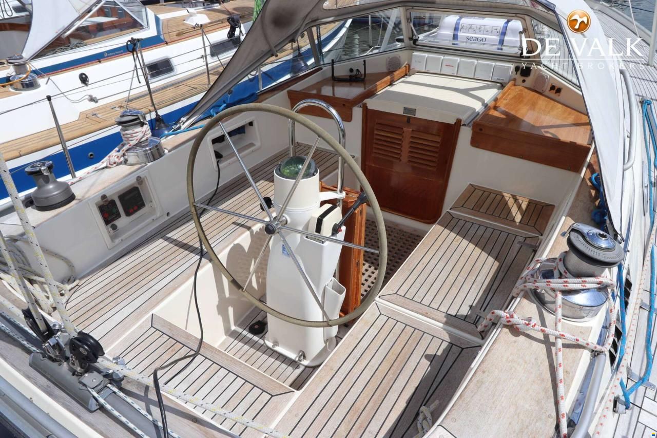 Hallberg-Rassy 39
