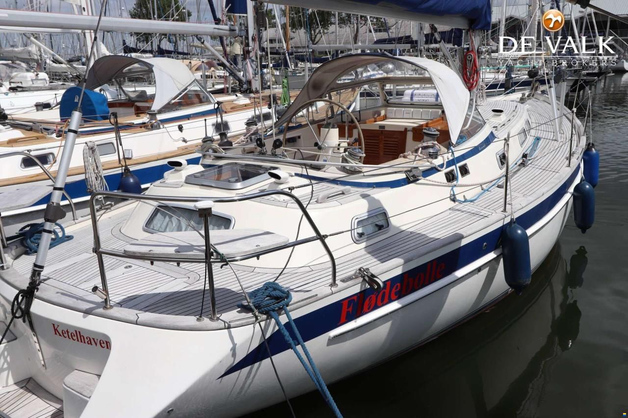 Hallberg-Rassy 39