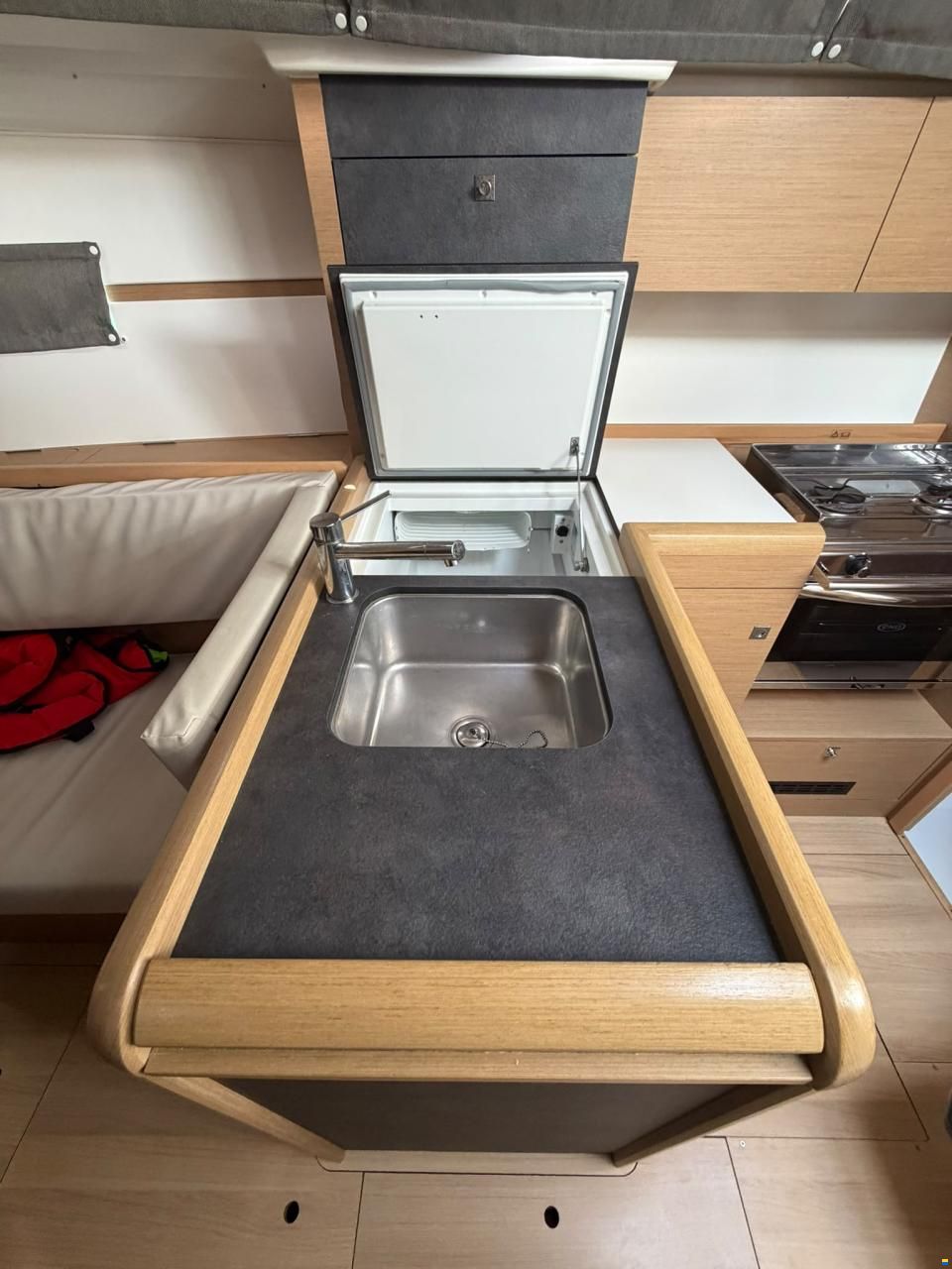 Jeanneau sun odyssey 349