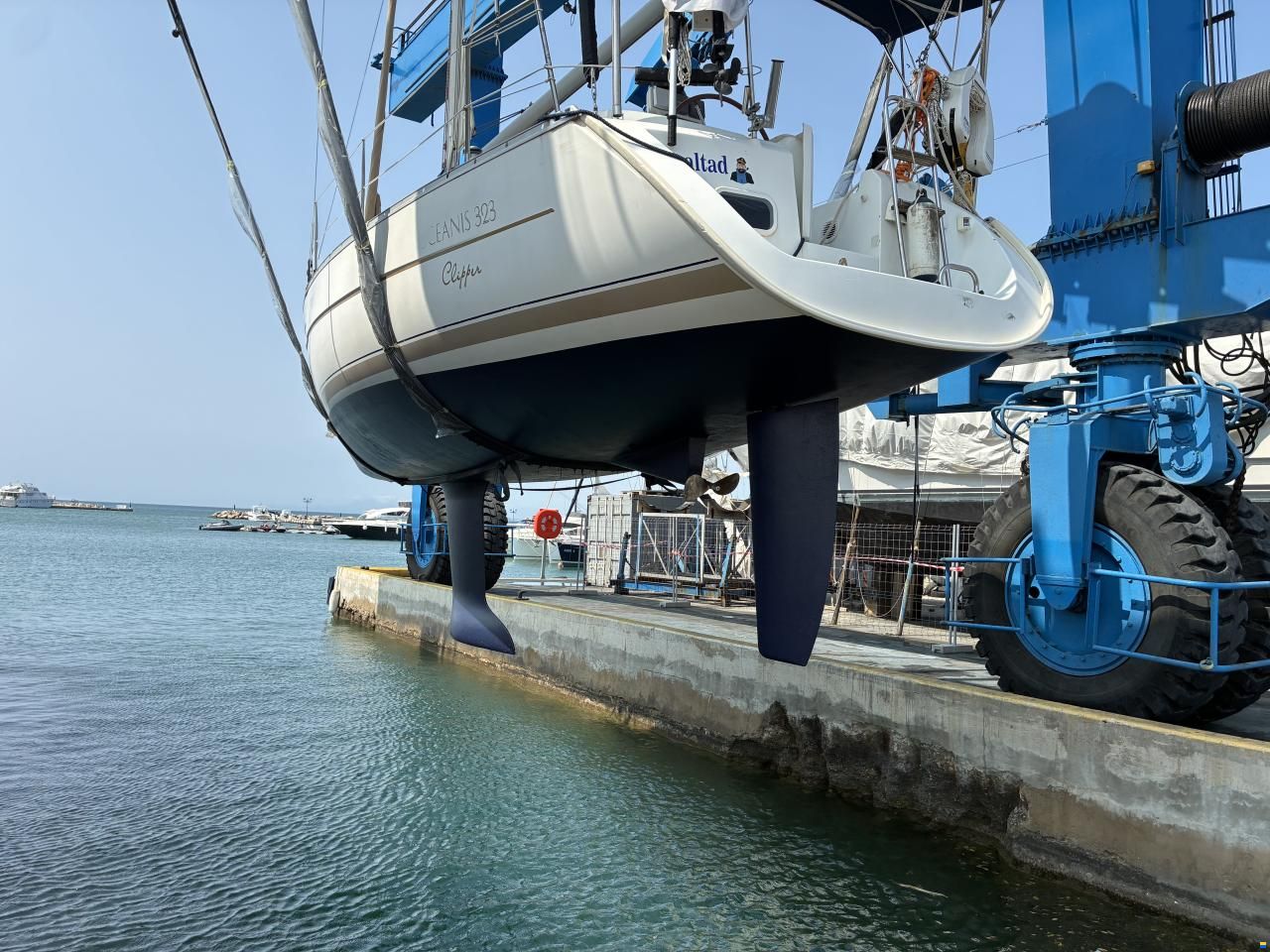 Beneteau Oceanis 323