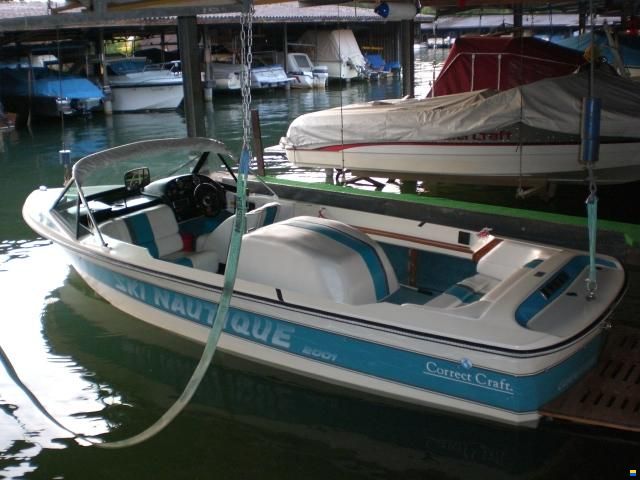 Correct Craft Ski Nautique
