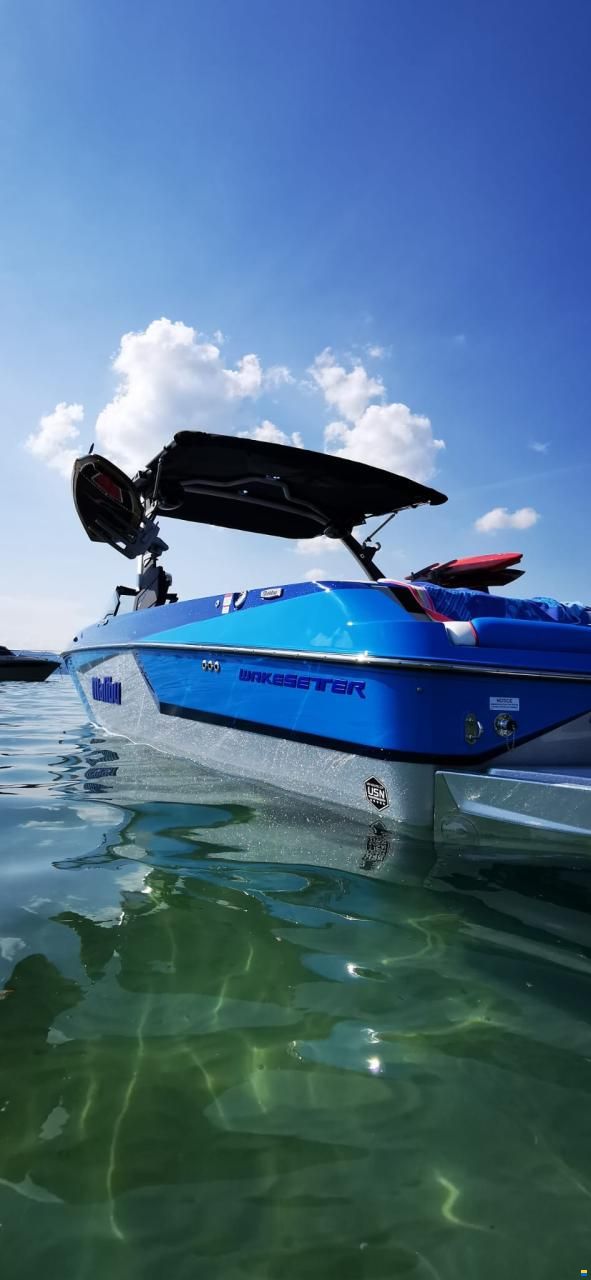 Malibu 24 MXZ