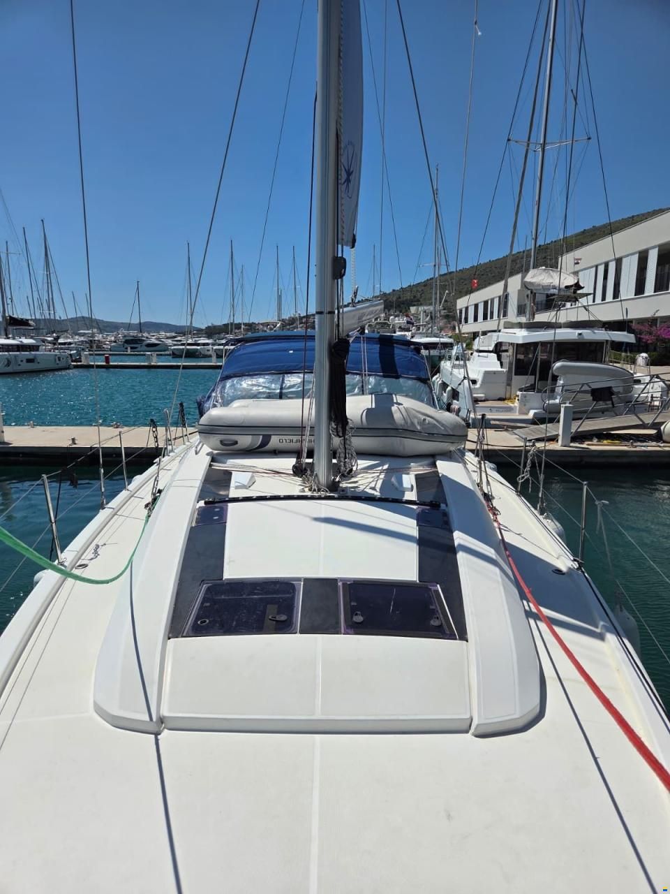 Beneteau Oceanis 46.1