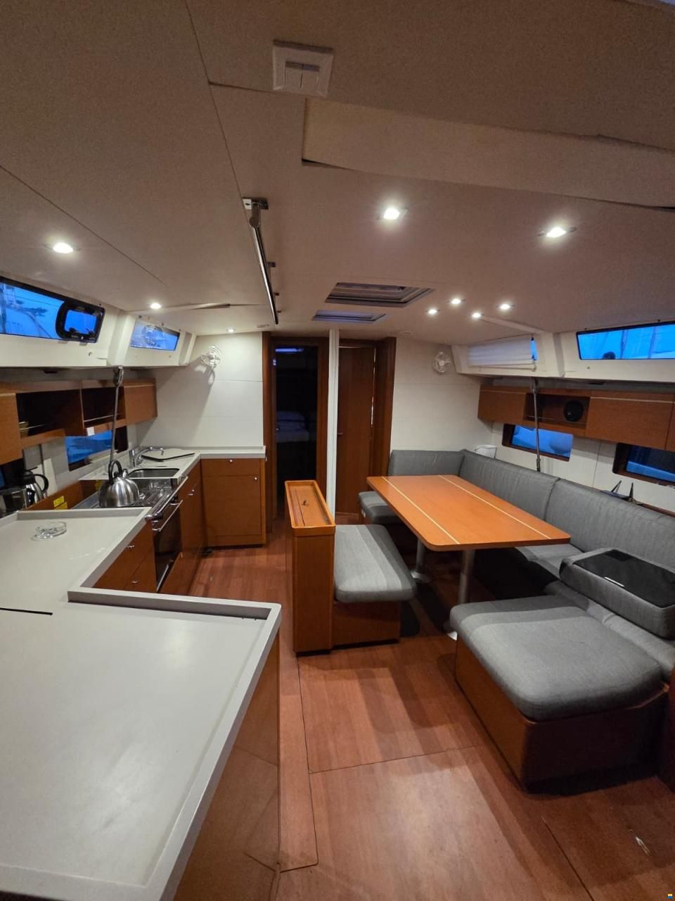 Beneteau Oceanis 46.1
