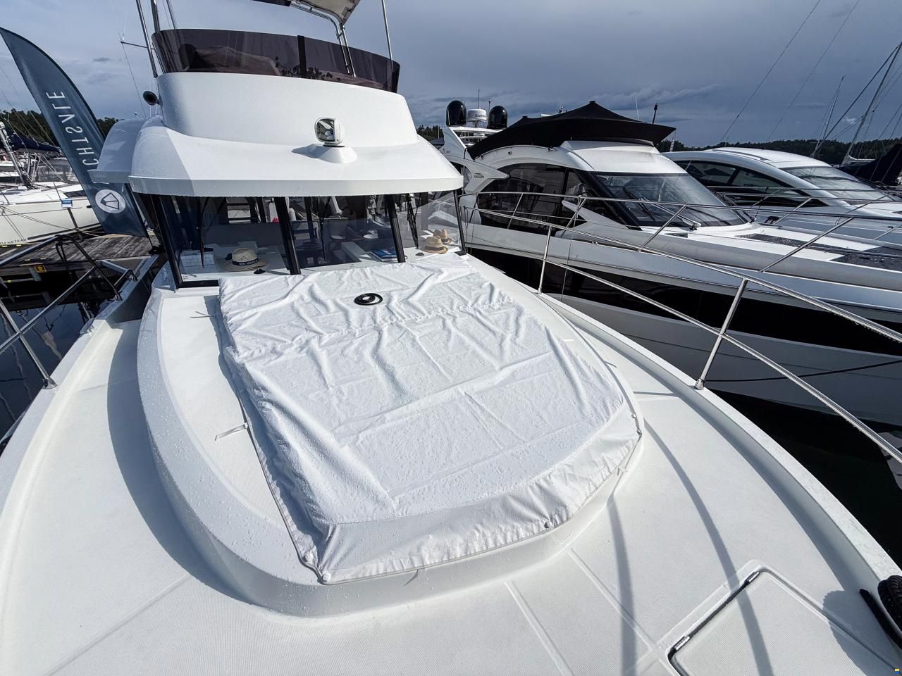 Beneteau Swift Trawler 35