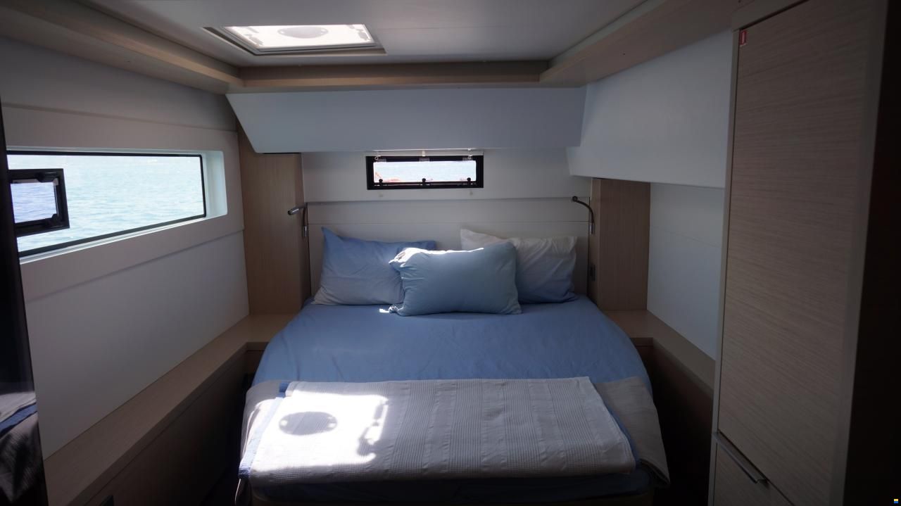 Lagoon 46 FLY