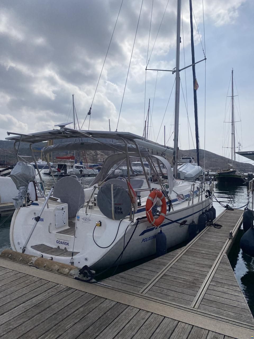 Bavaria 42 Cruiser