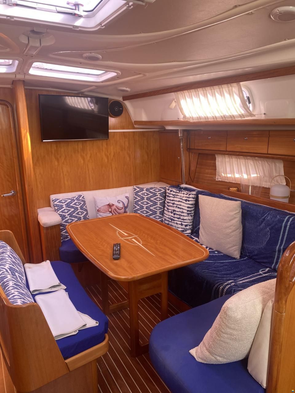 Bavaria 42 Cruiser