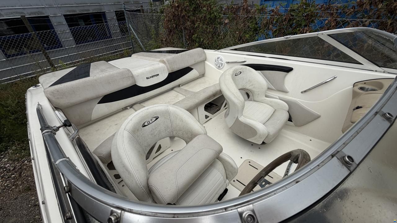 Glastron GT 185