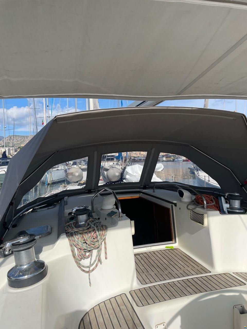 Jeanneau Sun Odyssey 42.1