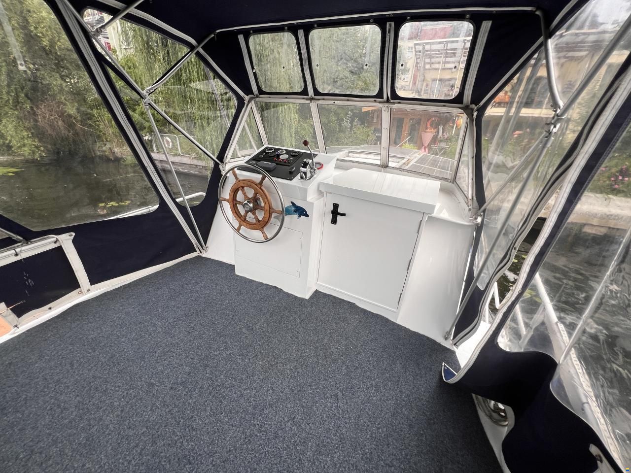 Pedro Geräumiges Kajütboot 950 AK