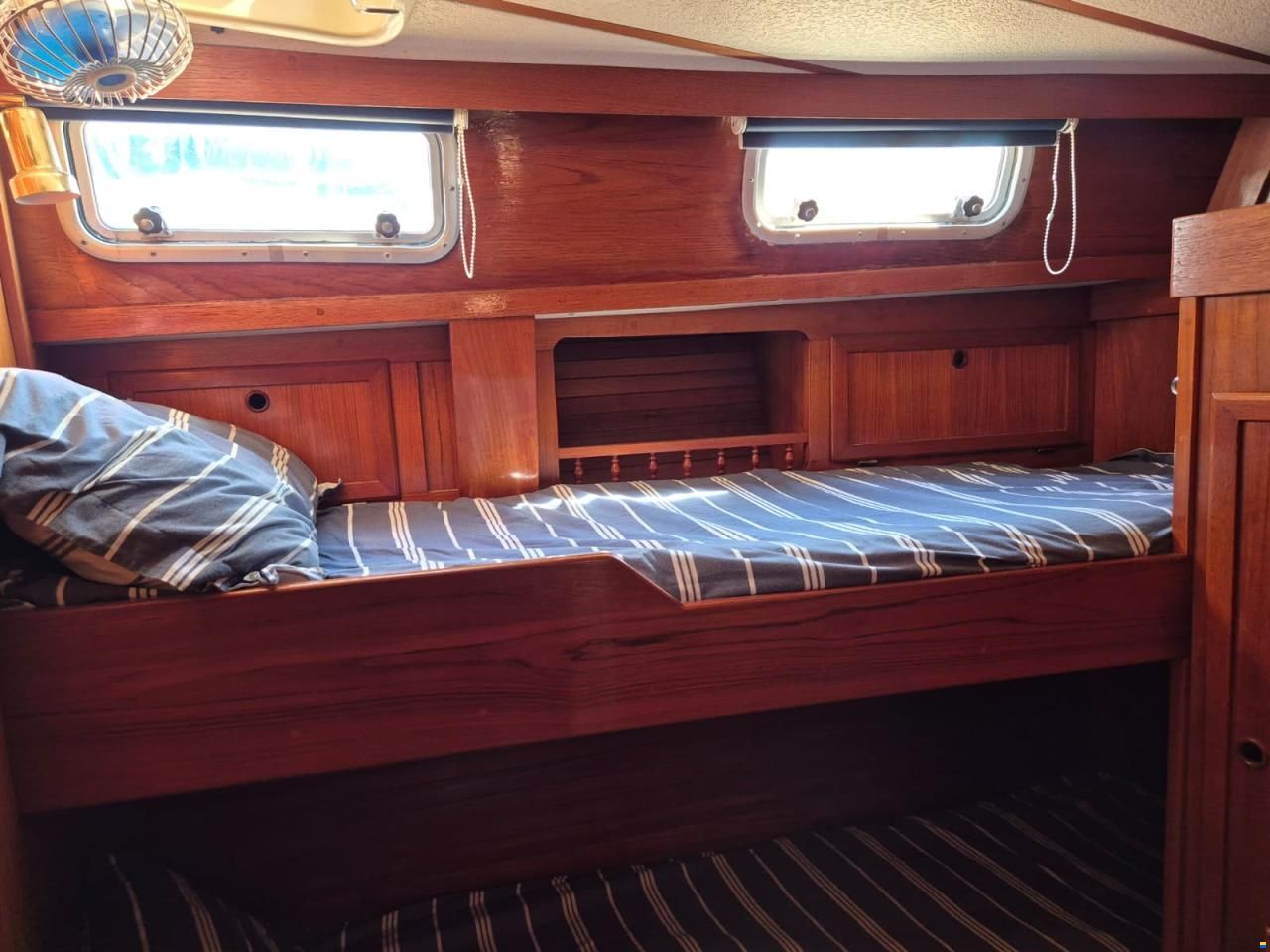 Nauticat 52