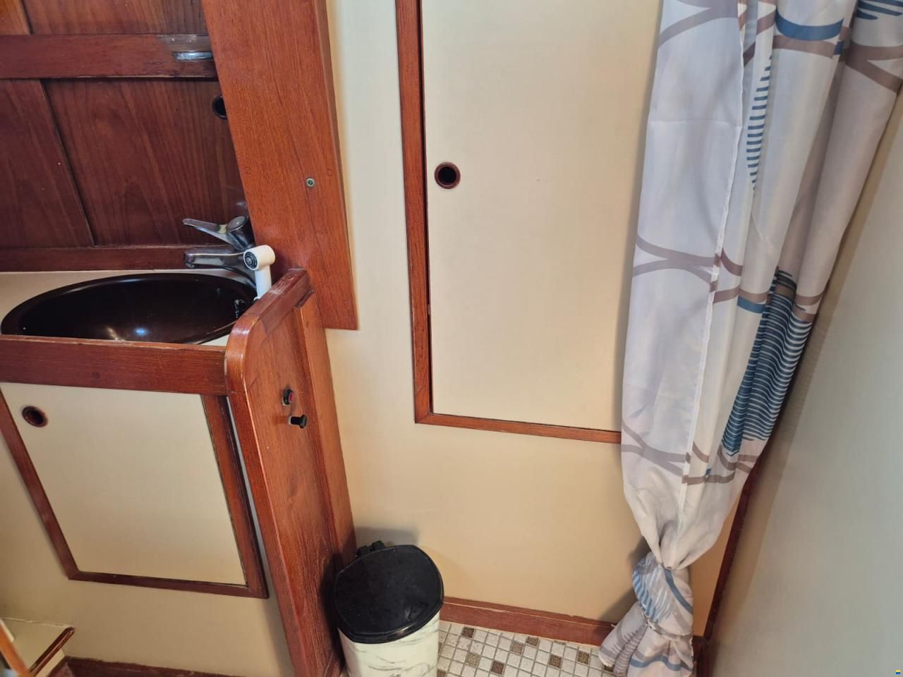 Nauticat 52
