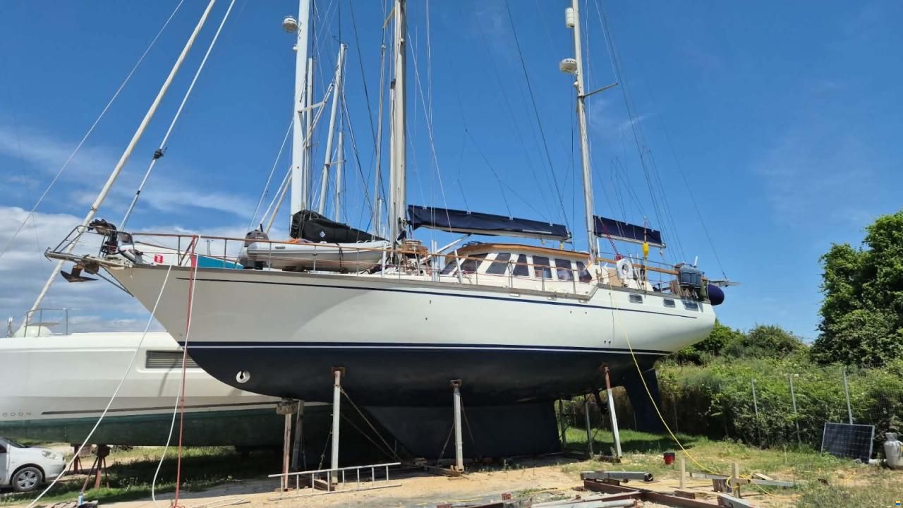 Nauticat 52