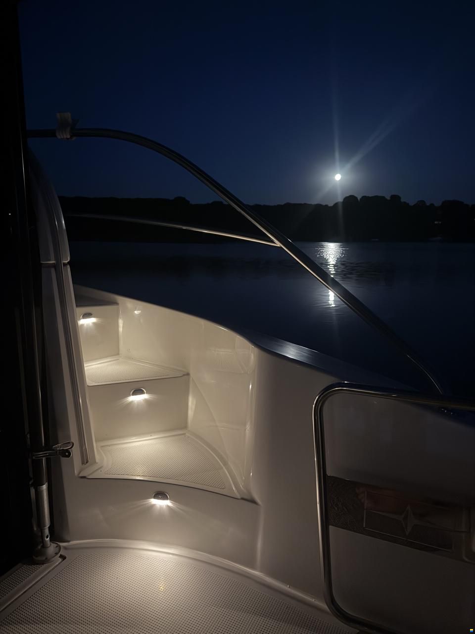 Bavaria 360 Coupe mit Joystick