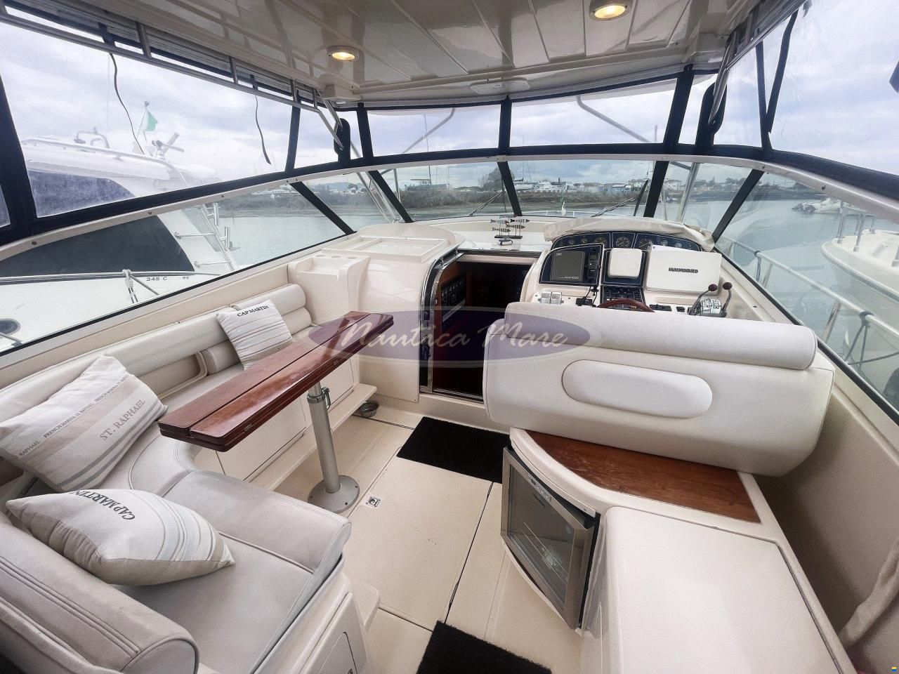 Cayman 40 W.A.
