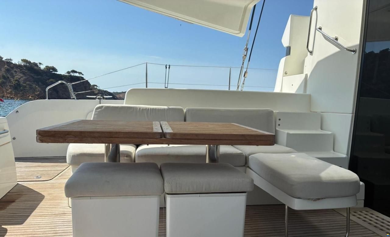 Lagoon 50