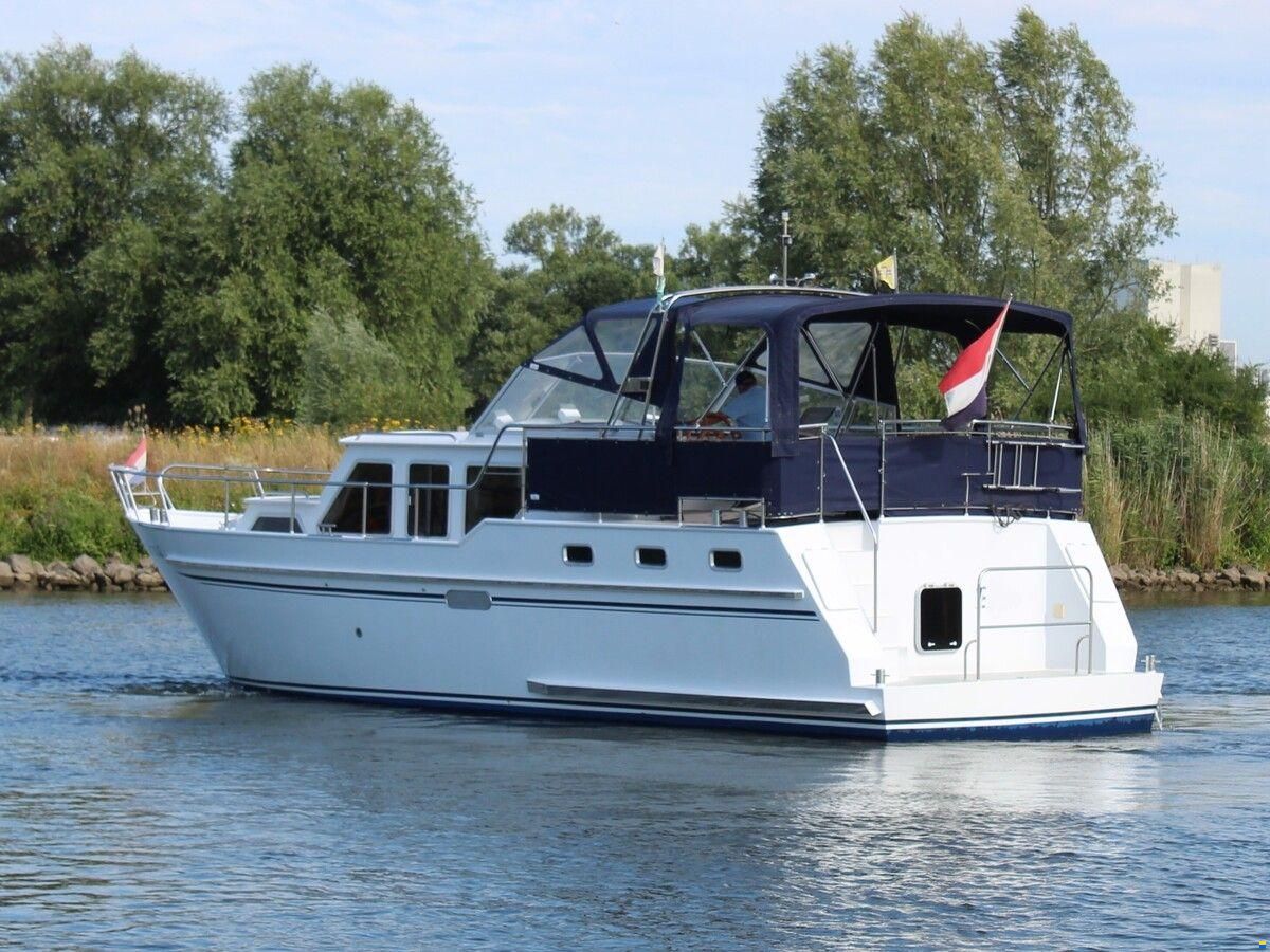 Jacabo 10.25 SL