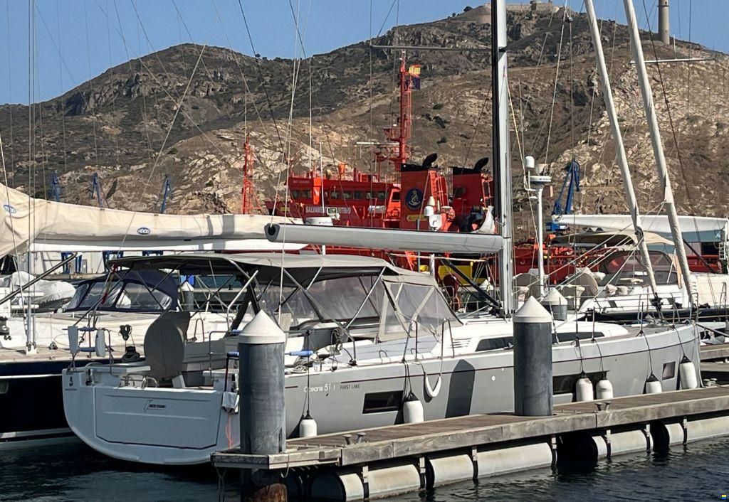 Beneteau Oceanis 51.1