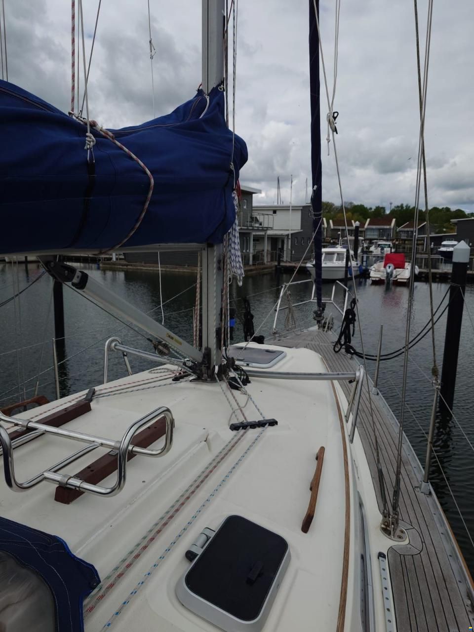 Hanse 311