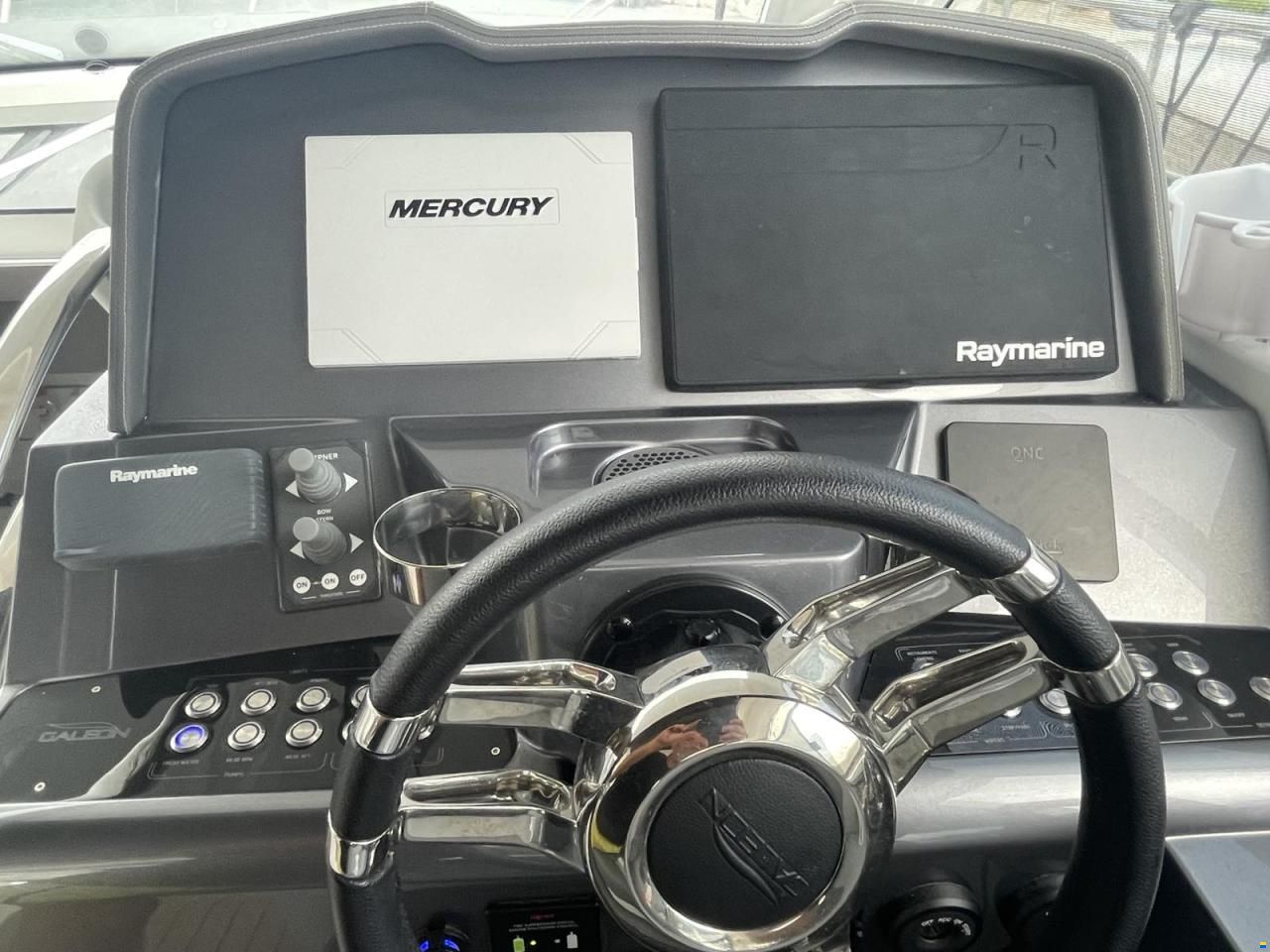 Galeon 405 HTS