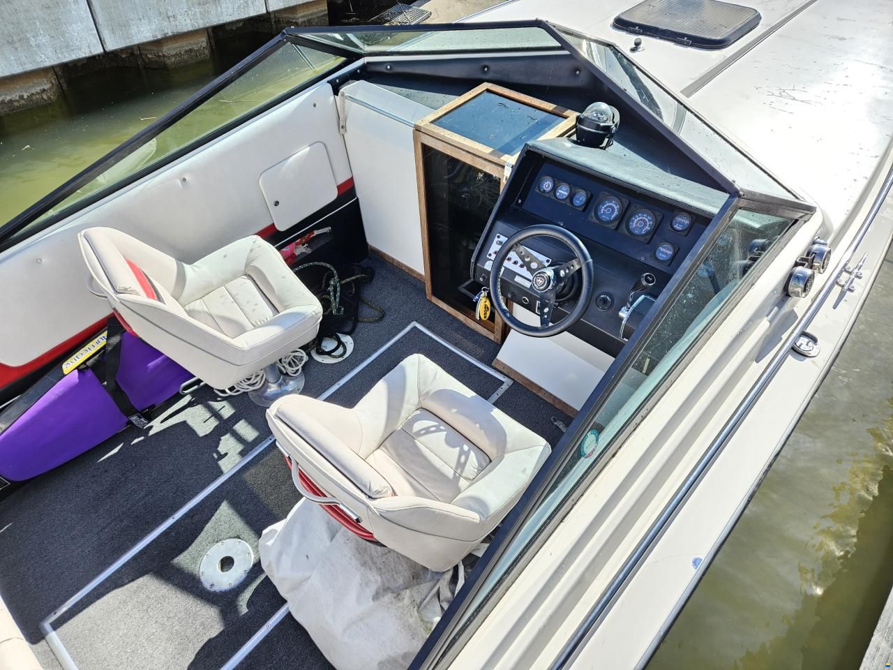 Century Ultra 2 - Mercruiser 454 Magnum