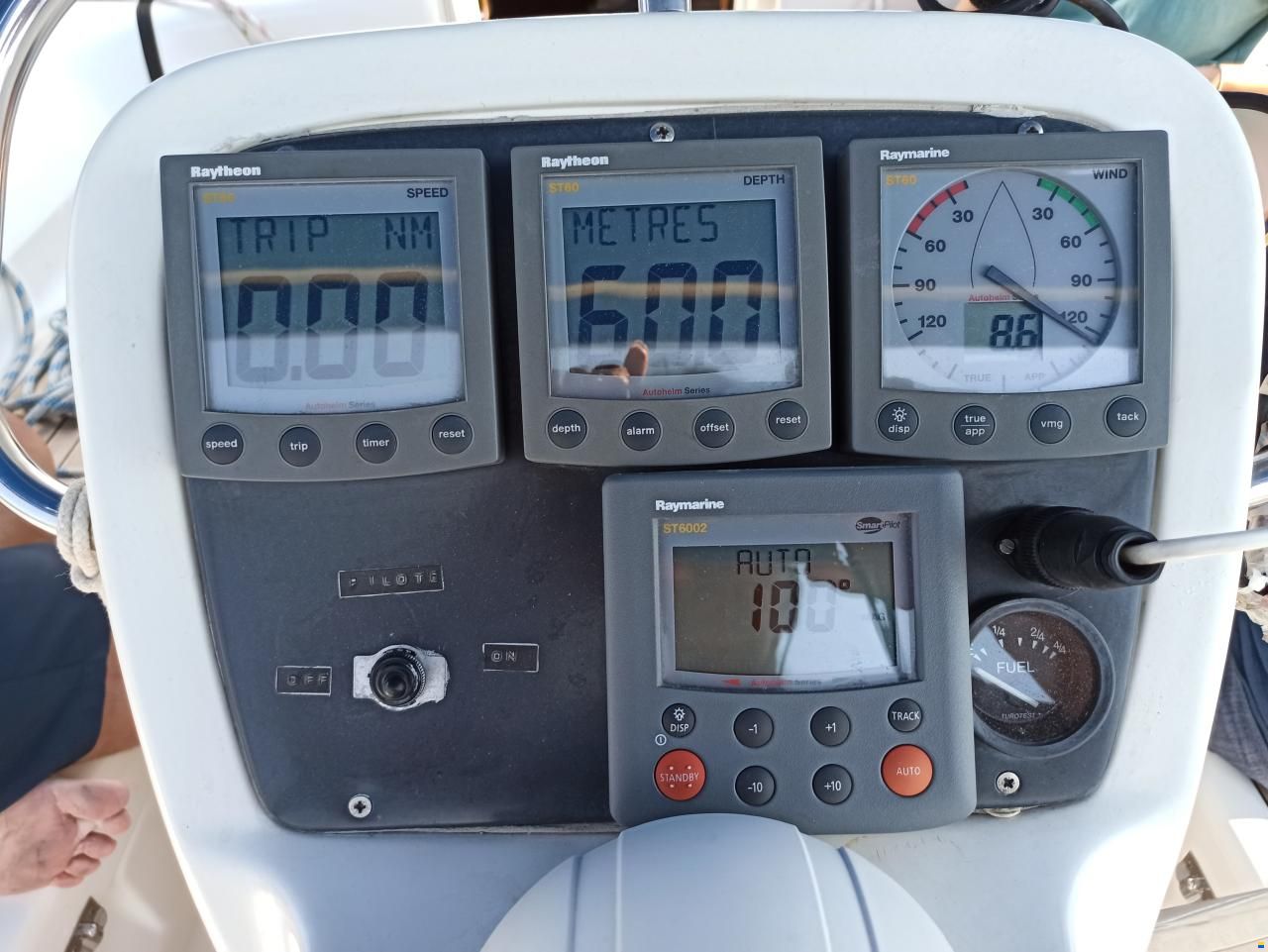 Bavaria 37