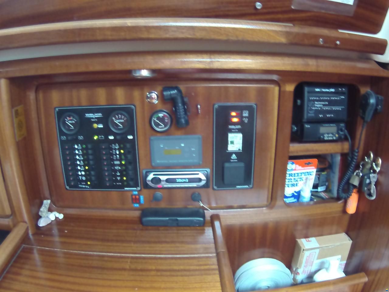 Bavaria 37