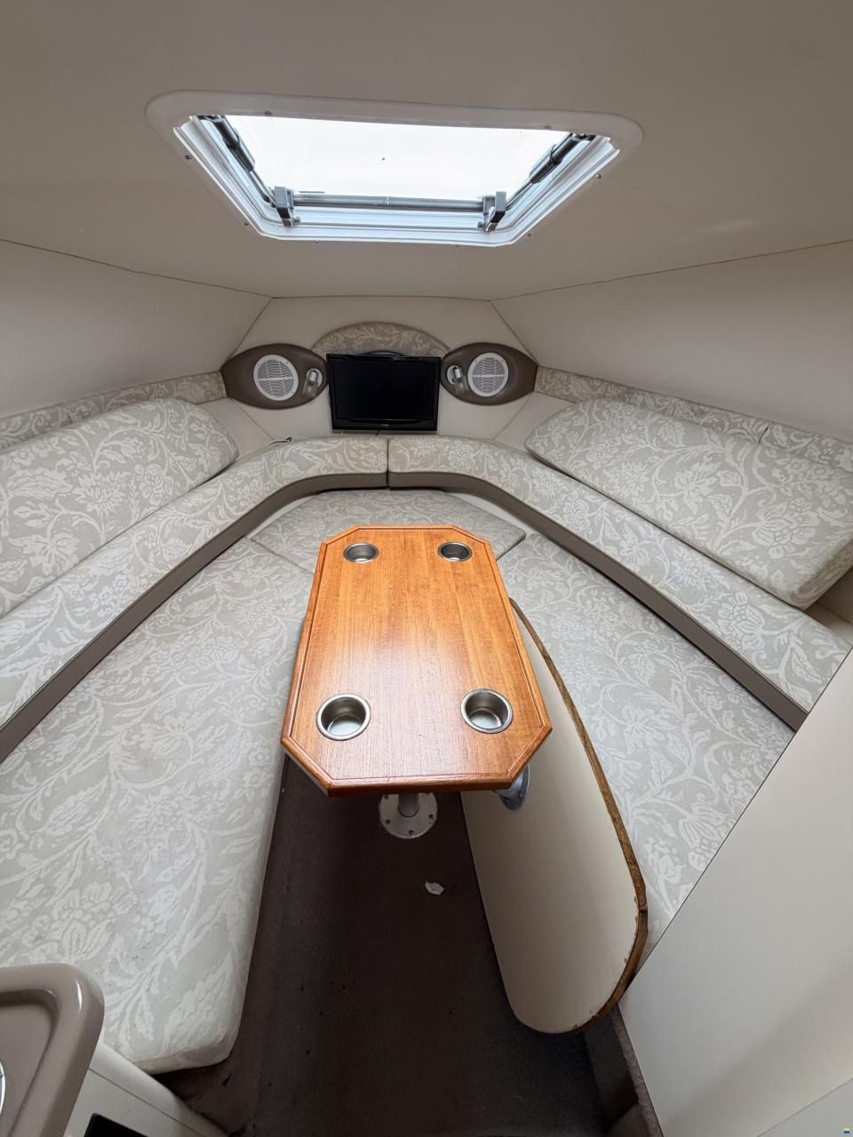 Glastron GS 279