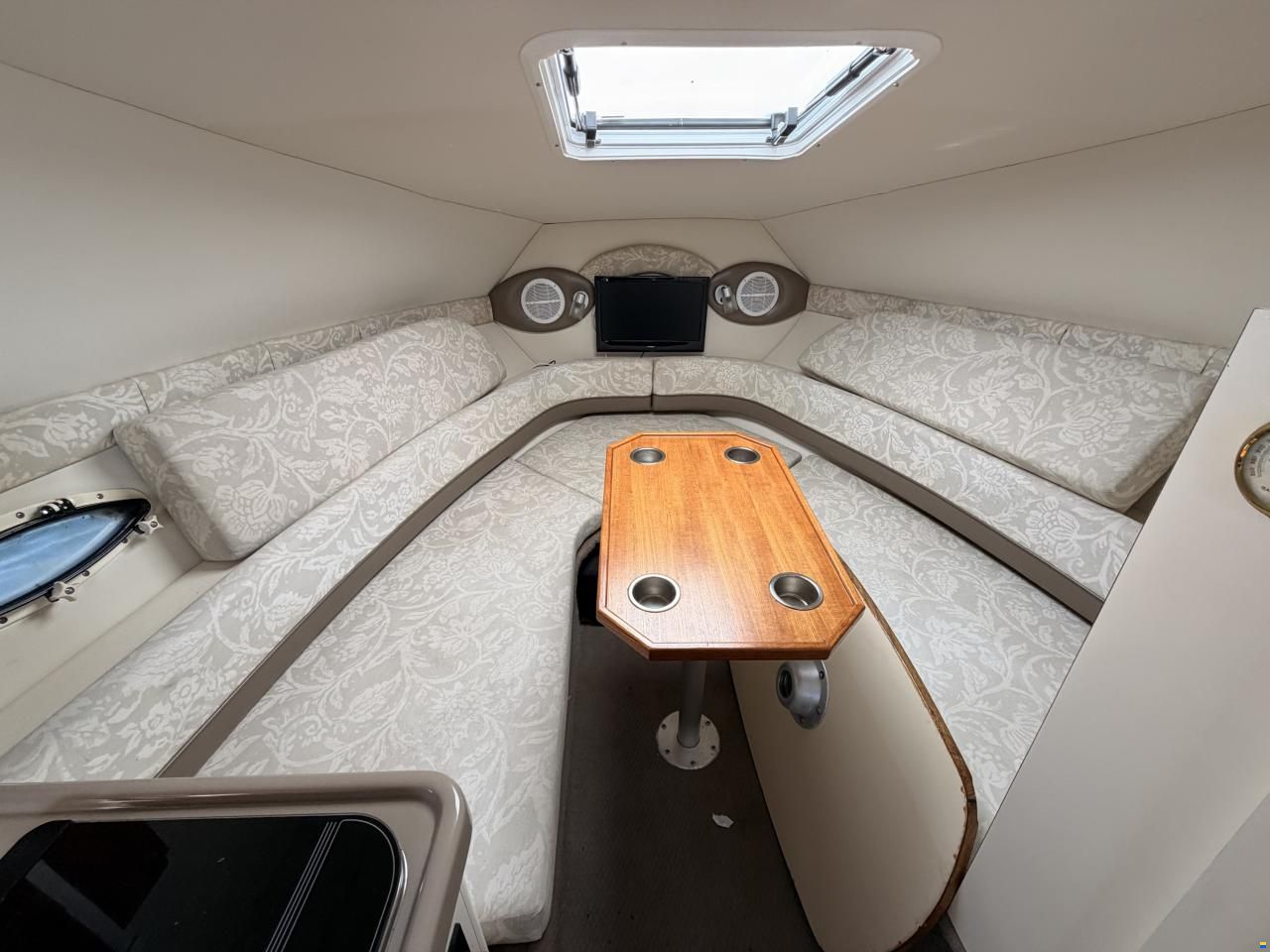 Glastron GS 279