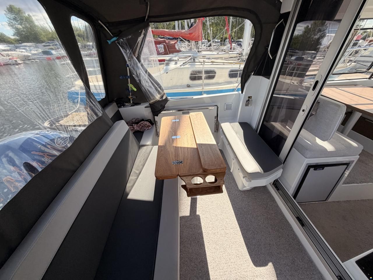 Jeanneau Merry Fisher 795