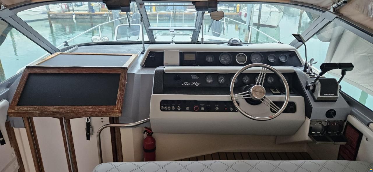 Sea Ray 290 DA
