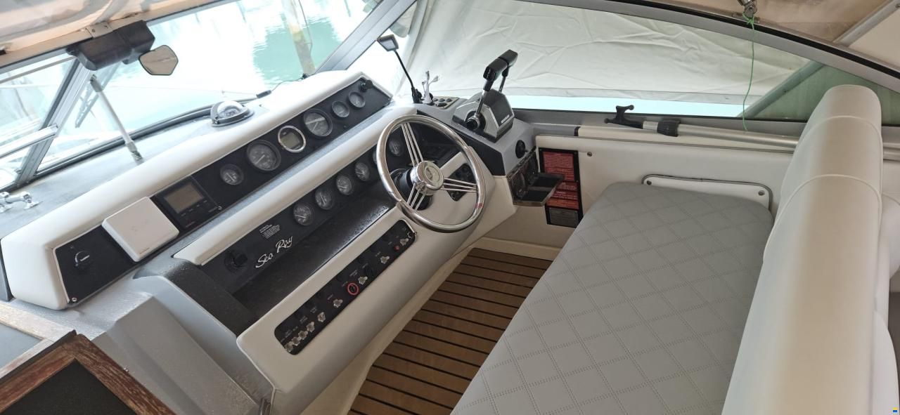 Sea Ray 290 DA