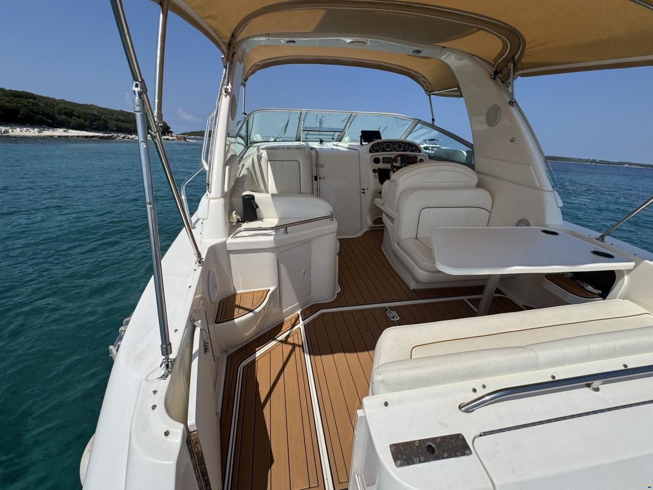 Sea Ray Sundancer 290