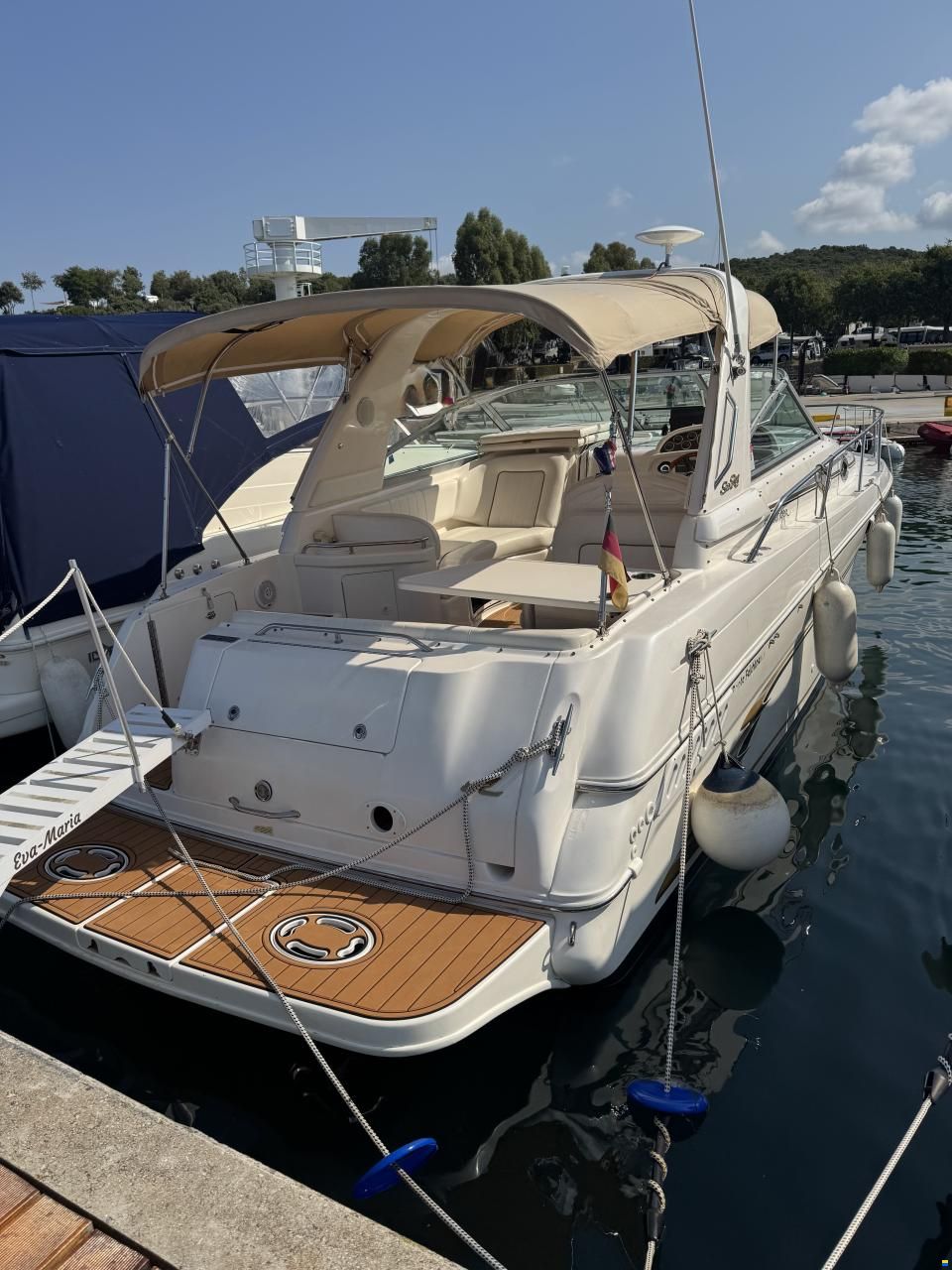 Sea Ray Sundancer 290
