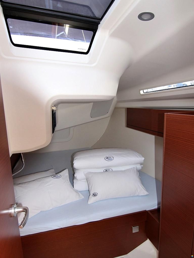 Hanse 418