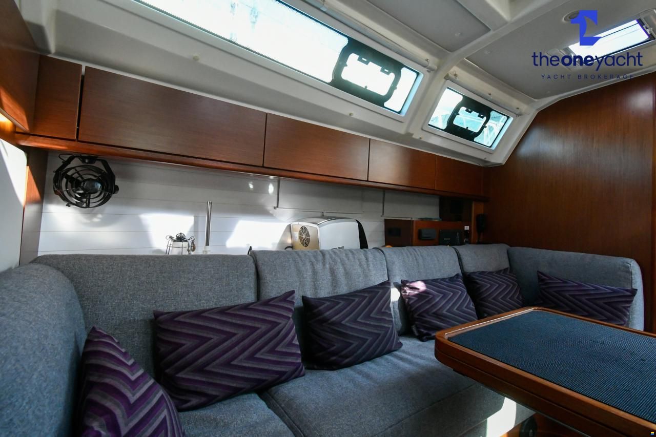 Bavaria 46 Cruiser Style Blue Edition