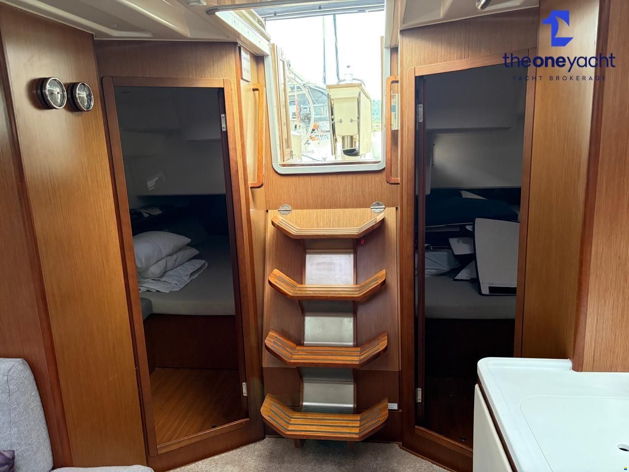 Bavaria 46 Cruiser Style Blue Edition