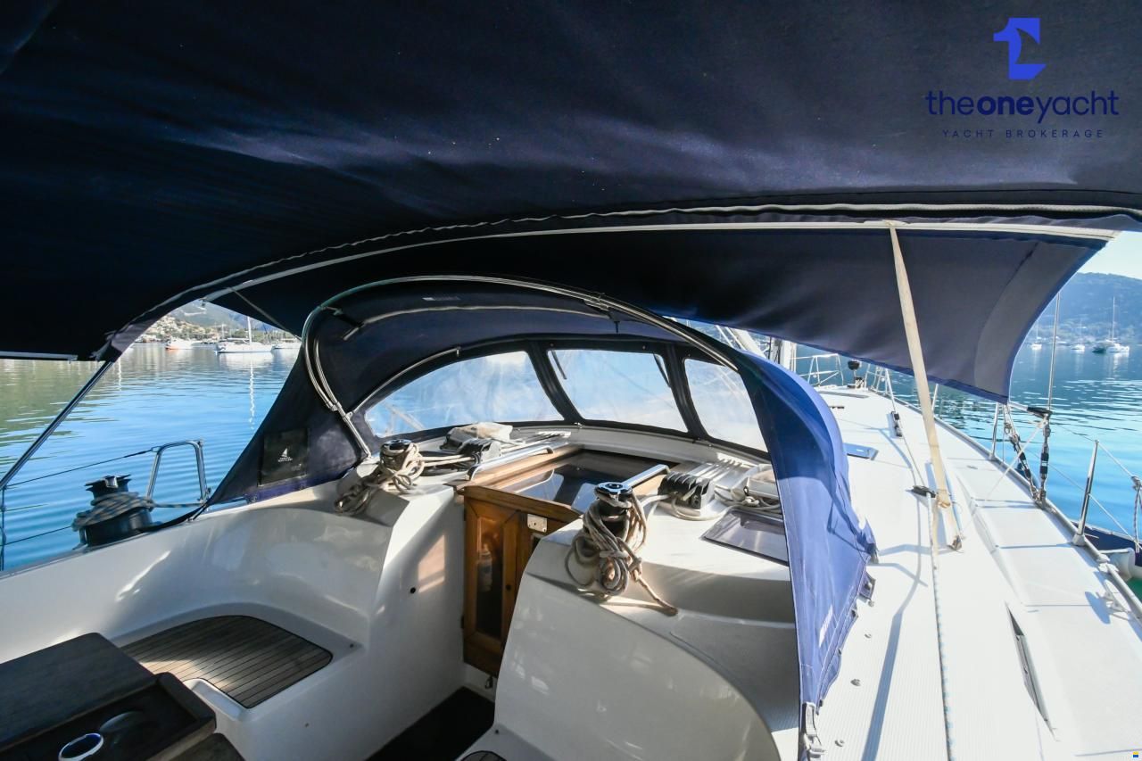 Bavaria 46 Cruiser Style Blue Edition