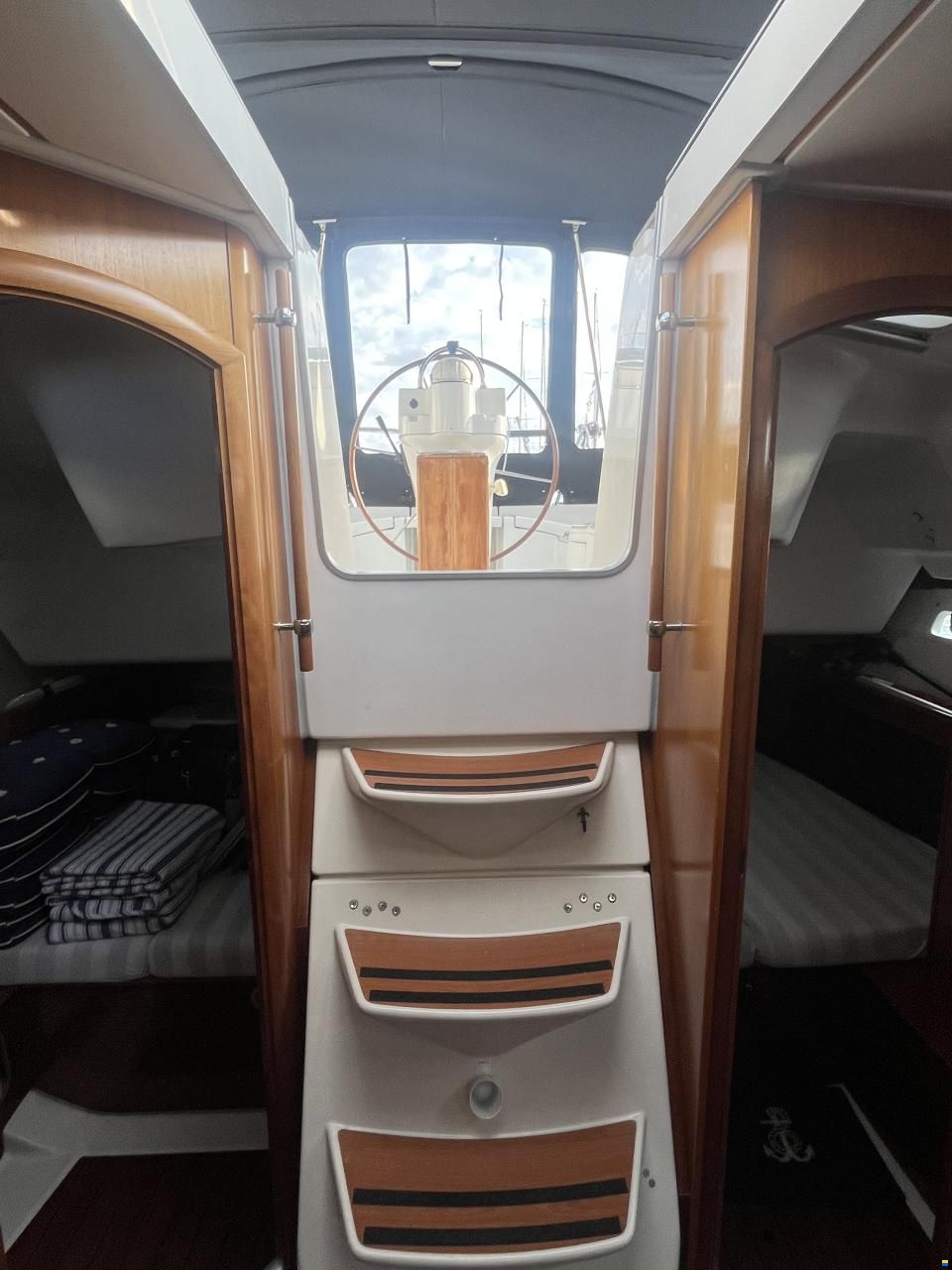 Beneteau Oceanis Clipper 393