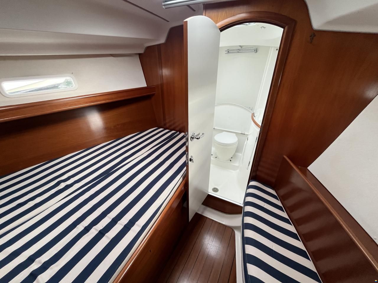 Beneteau Oceanis Clipper 393