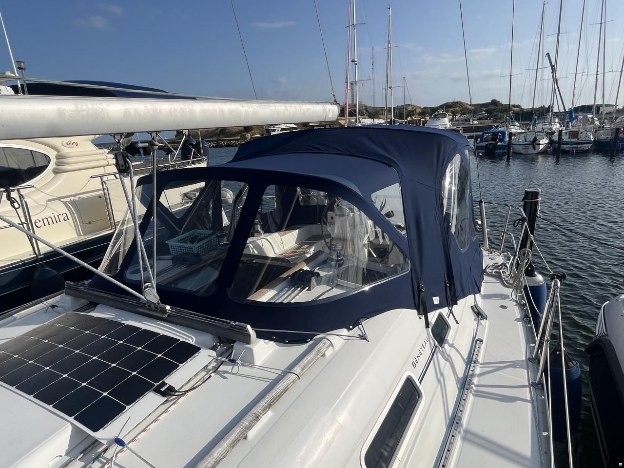 Beneteau Oceanis Clipper 393