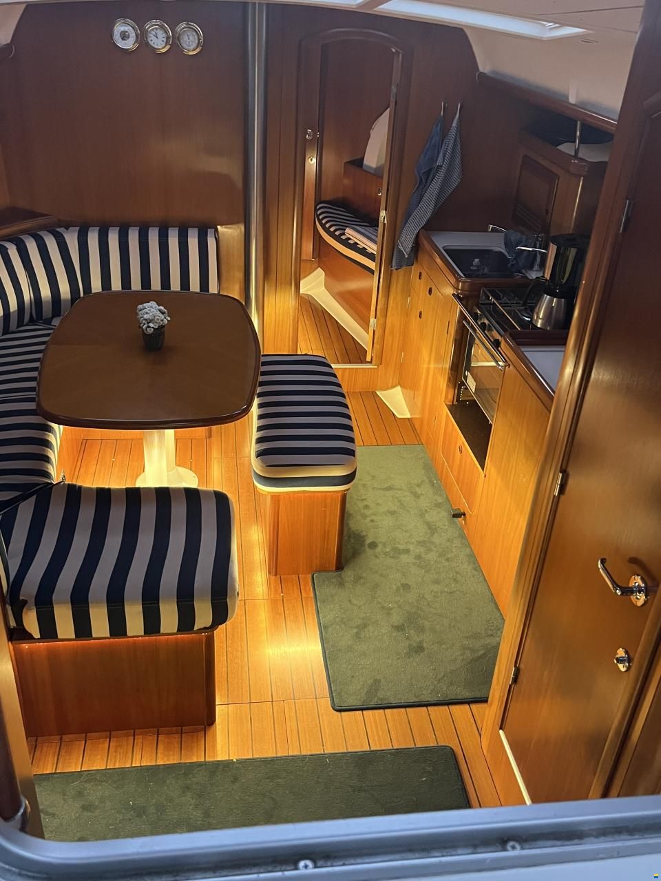 Beneteau Oceanis Clipper 393