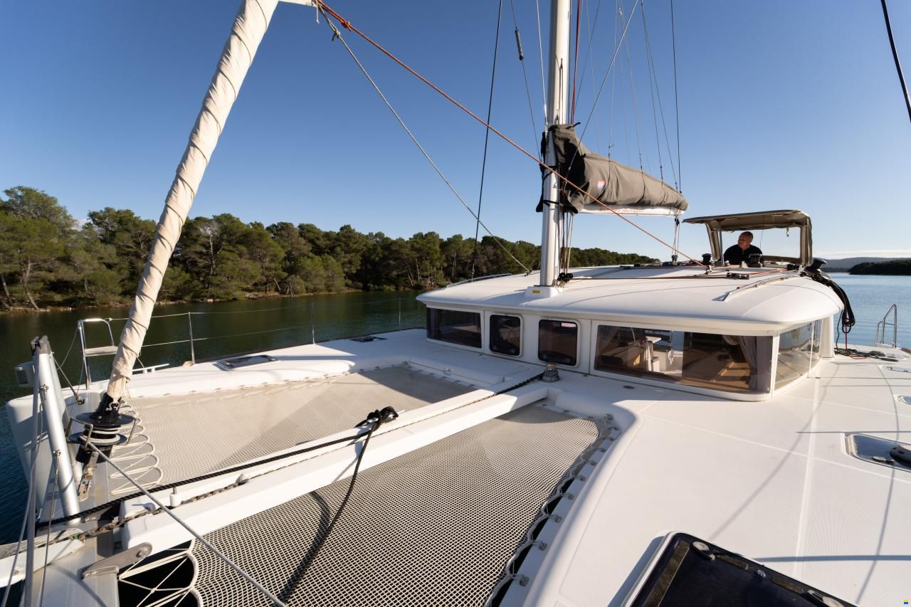 Lagoon 400S2