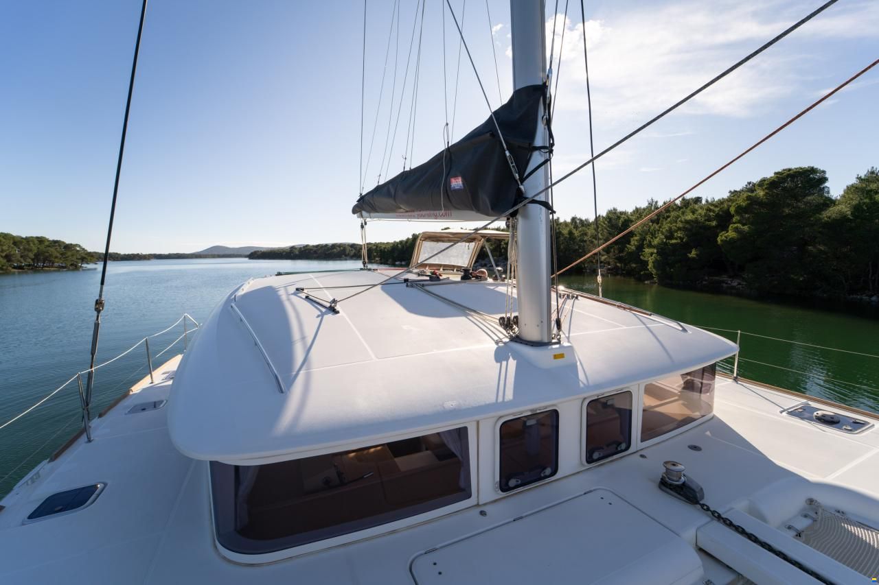 Lagoon 400S2