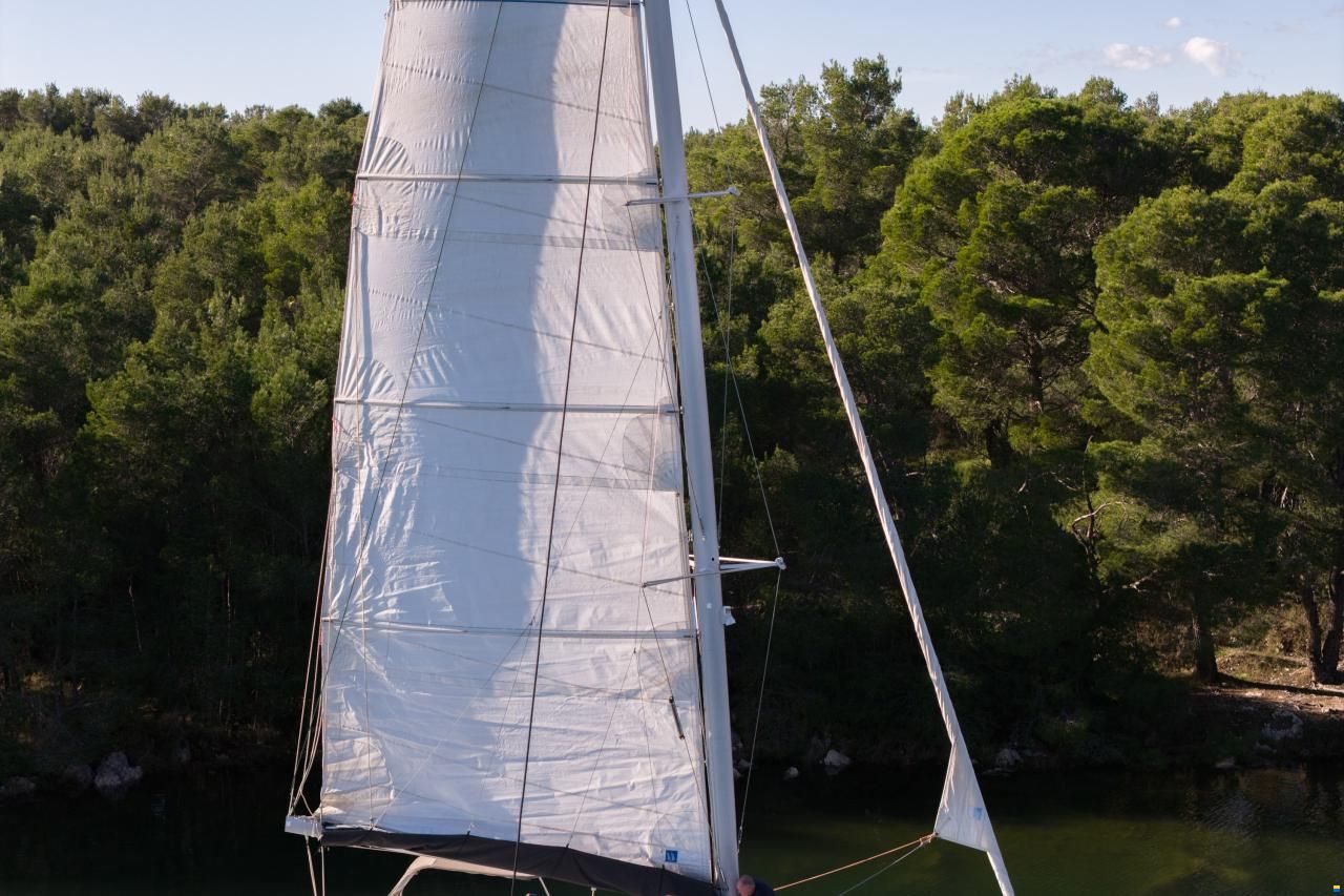 Lagoon 400S2