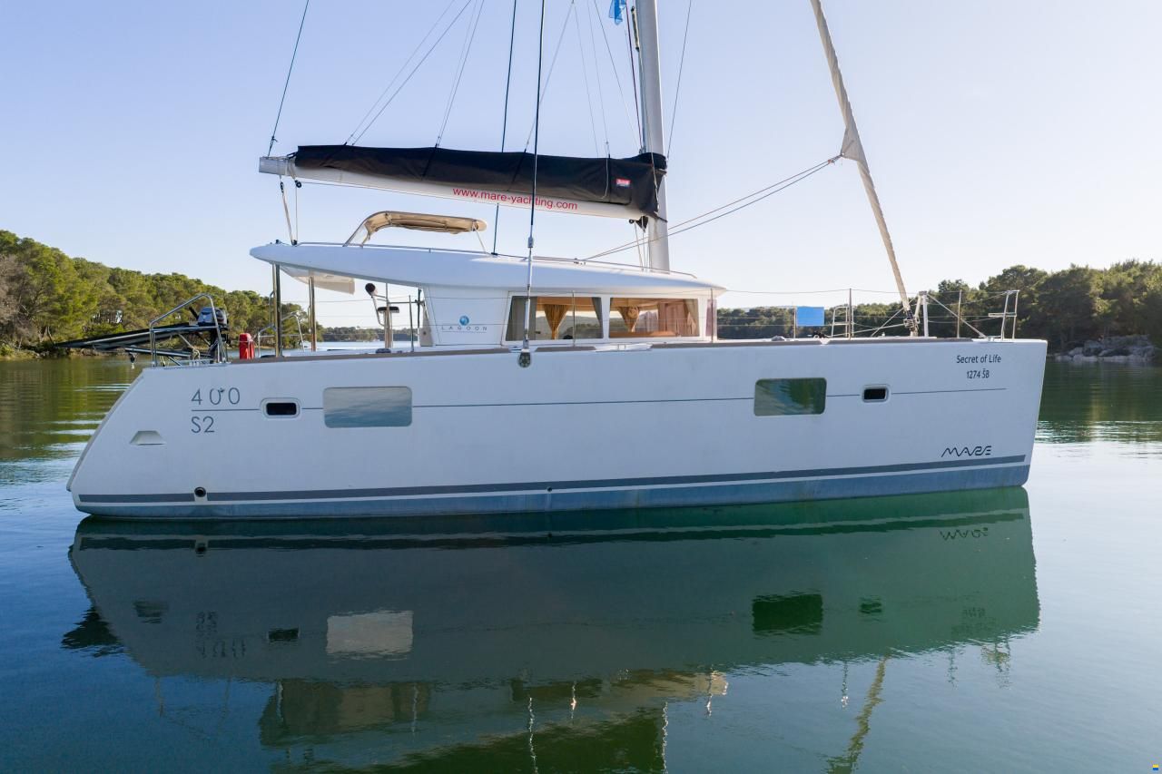 Lagoon 400S2