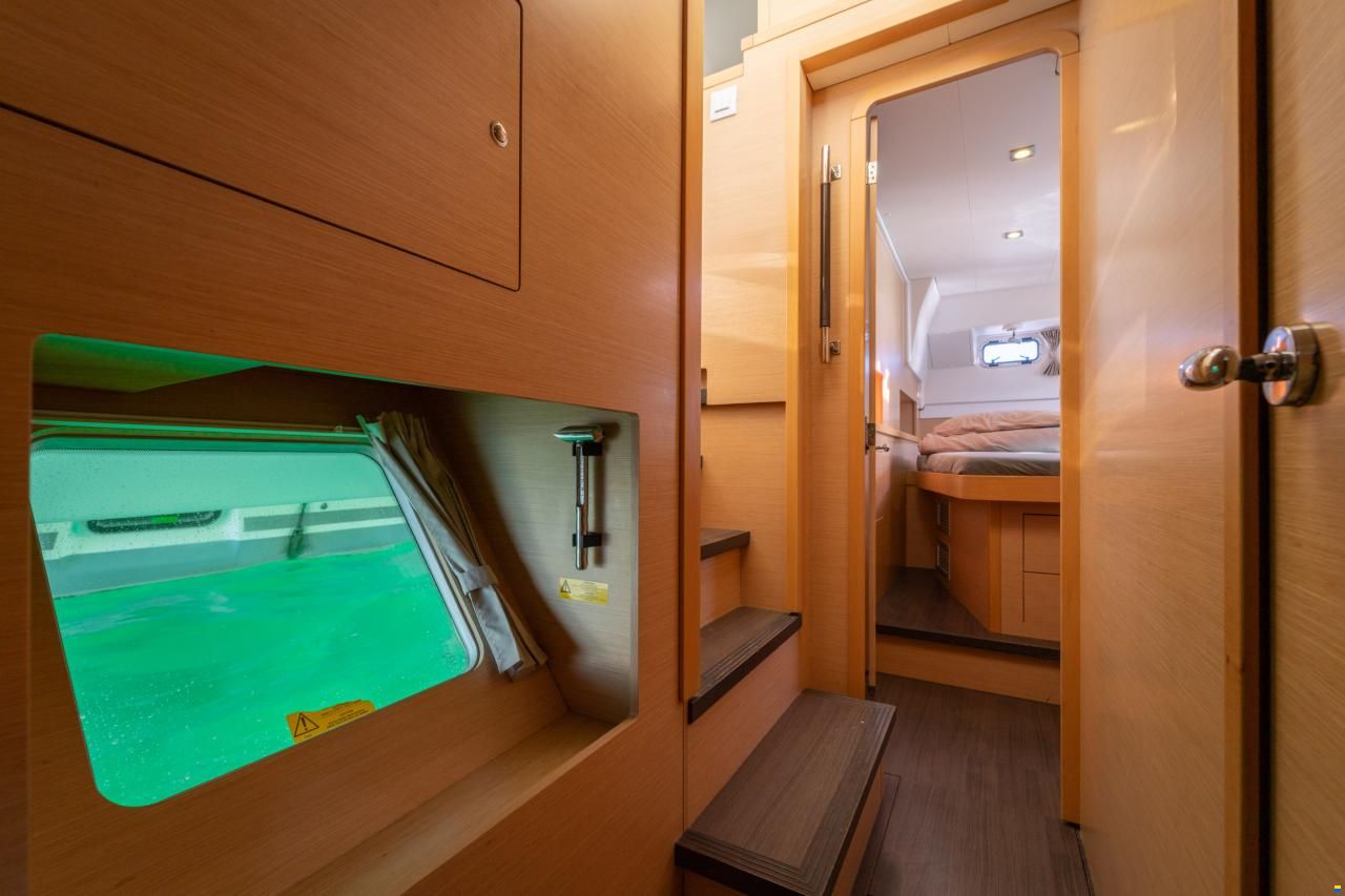 Lagoon 400S2
