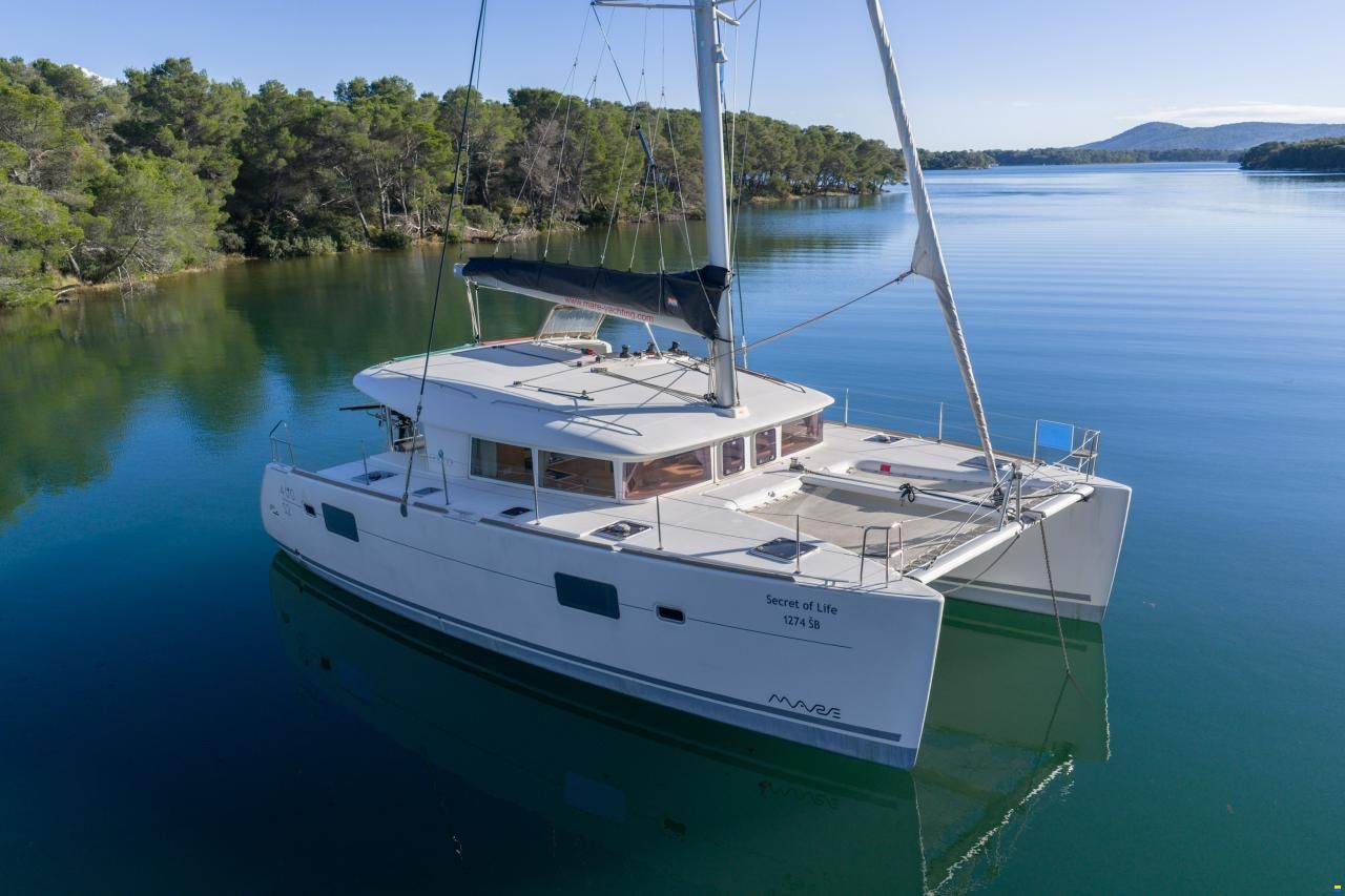 Lagoon 400S2